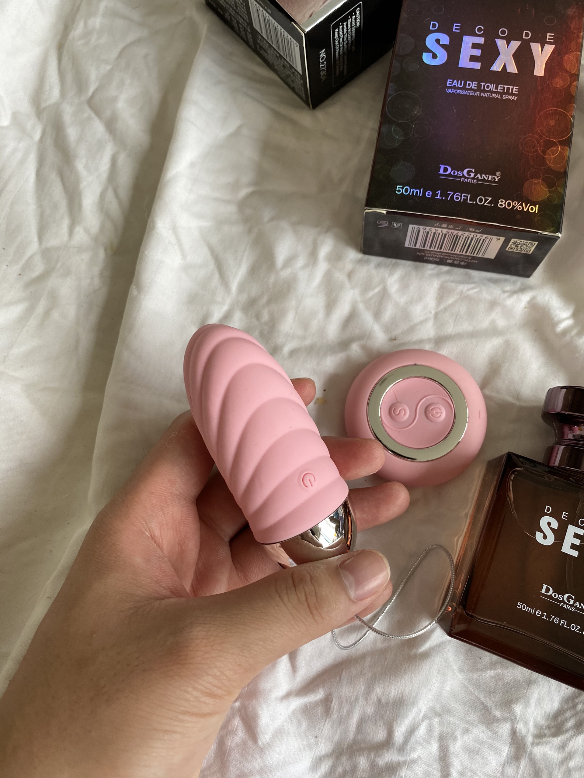 Trứng rung không dây điều khiển từ xa có gai 36 chế độ