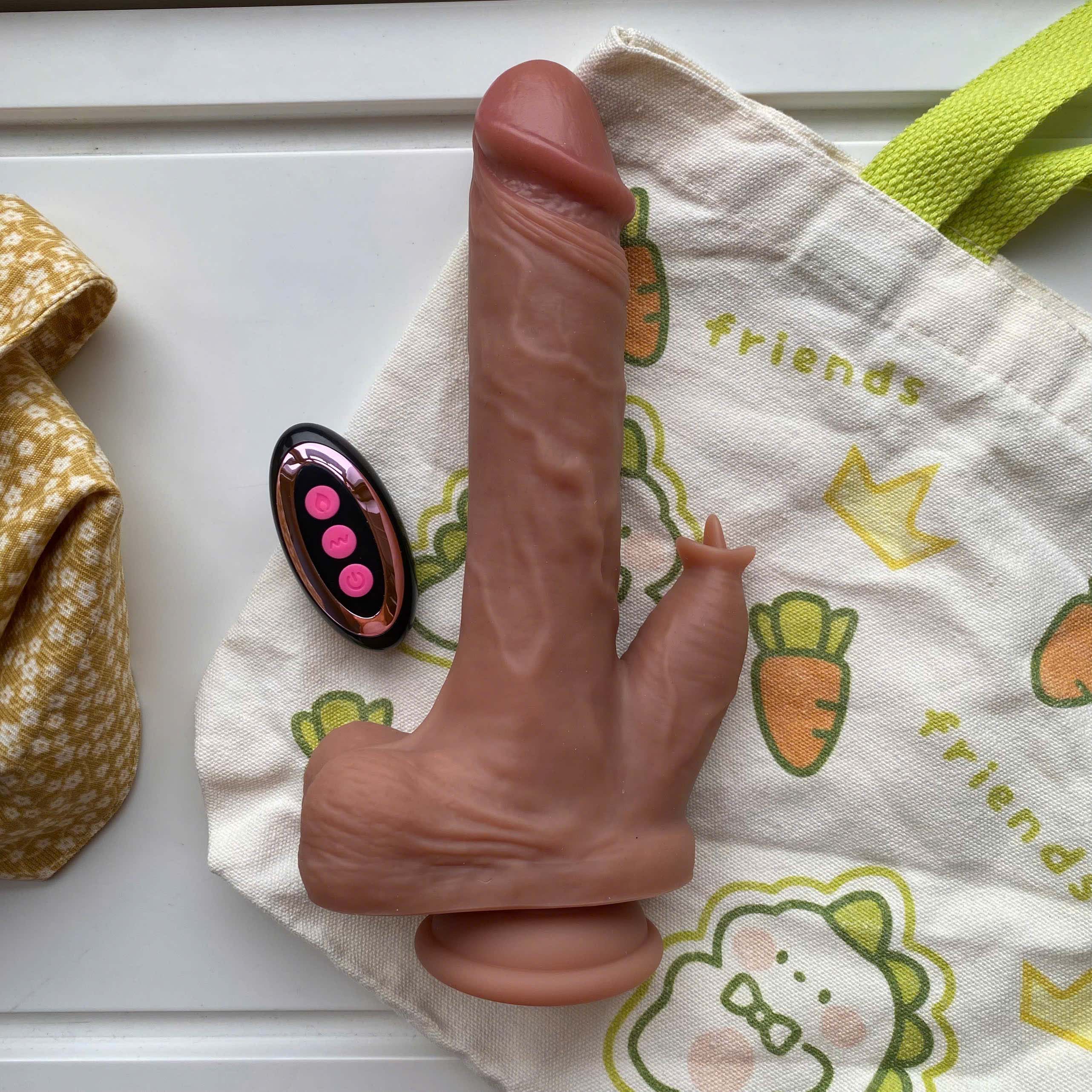 Dương vật giả điều khiển từ xa có lưỡi liếm rung ngoáy tỏa nhiệt