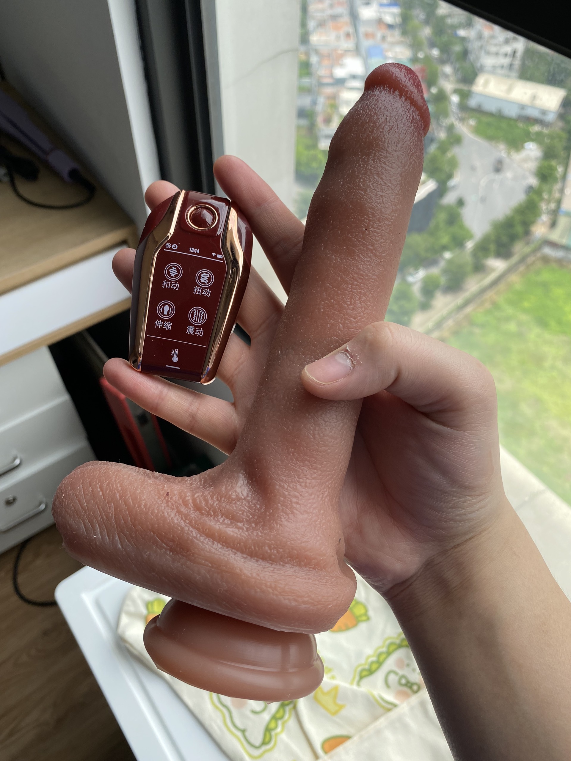 Dương vật giả điều khiển từ xa cao cấp rung thụt tỏa nhiệt bìu dài