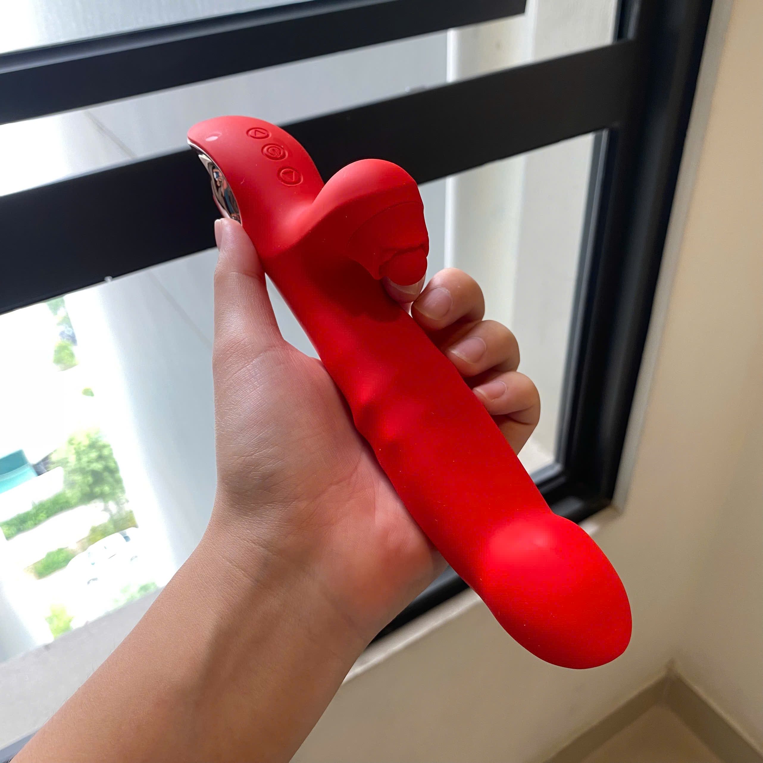 Dương vật giả cầm tay rung móc ngoáy vòng bi cọ điểm G