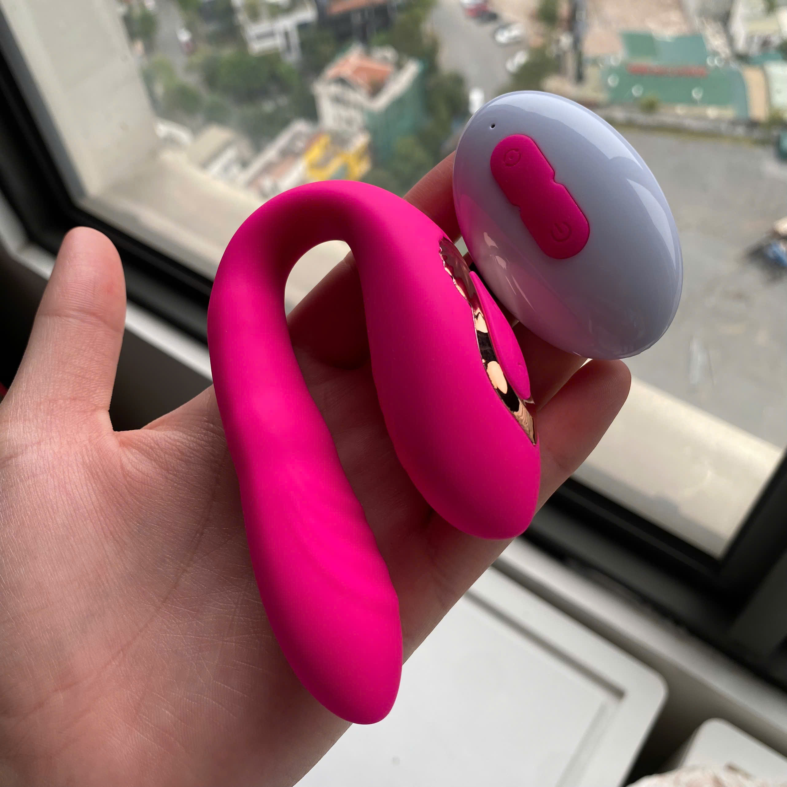 Máy rung ngoáy âm đạo 2 điểm điều khiển từ xa cao cấp