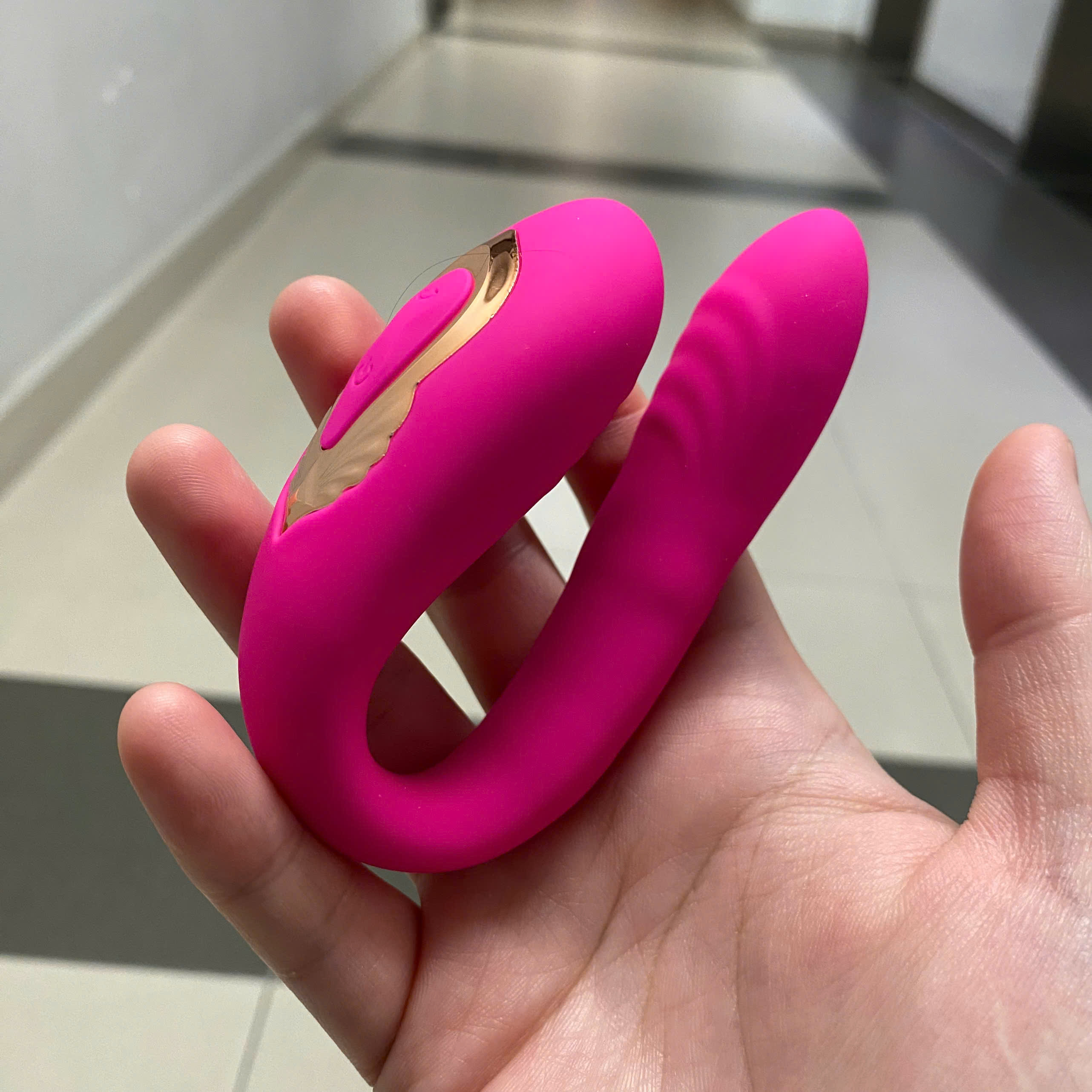 Máy rung ngoáy âm đạo 2 điểm điều khiển từ xa cao cấp