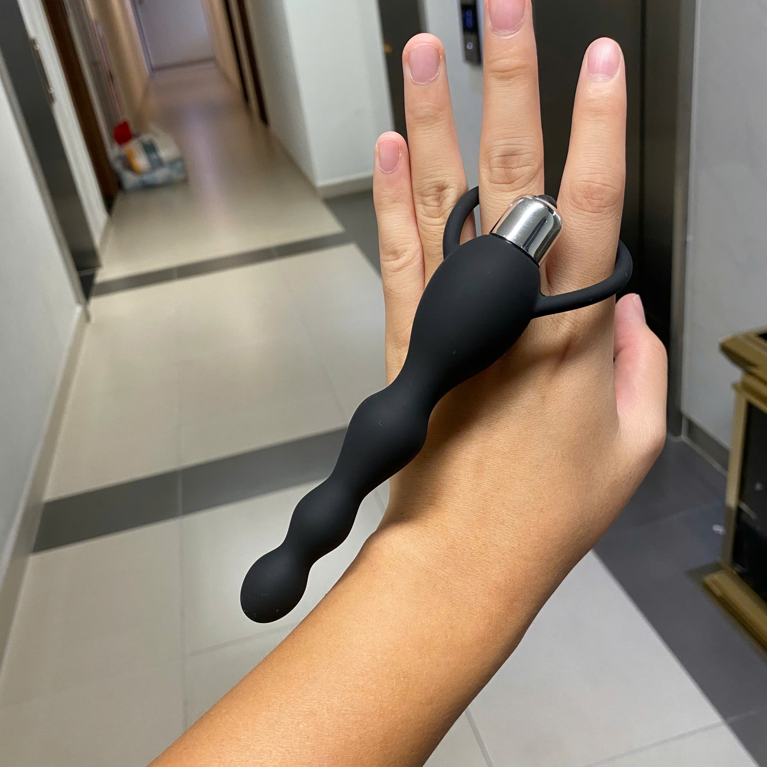 Nút rung hậu môn Silicon hình chuỗi hạt tay cầm trái tim