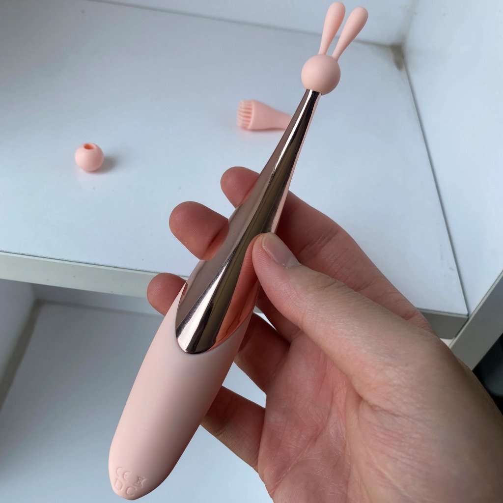 Bút rung 3 đầu sạc pin massage âm đạo điểm G - Ảnh 2