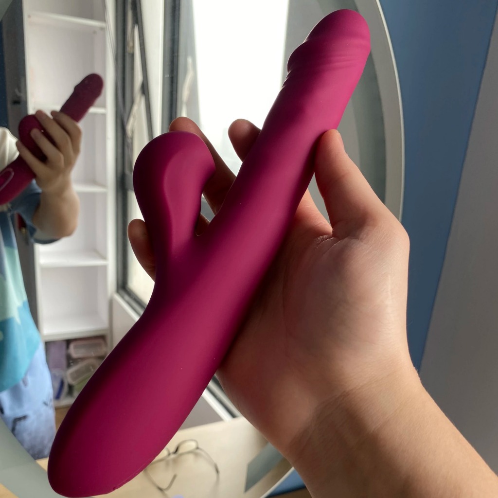 Dương vật giả tự động rung thụt hút cao cấp - Ảnh 2