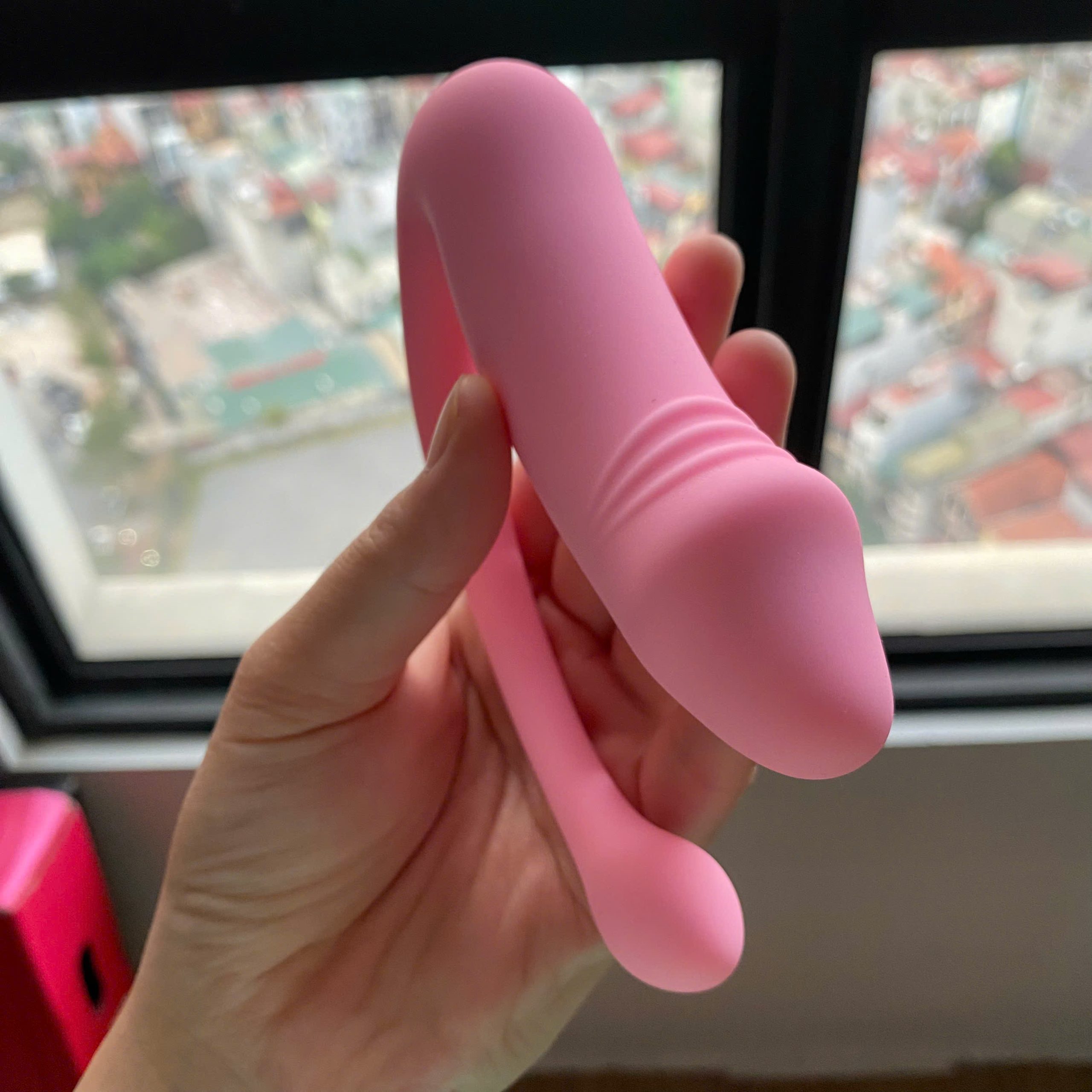 Thiết bị thủ dâm nữ 2 động cơ rung điều khiển từ xa hình dương vật - Ảnh 2