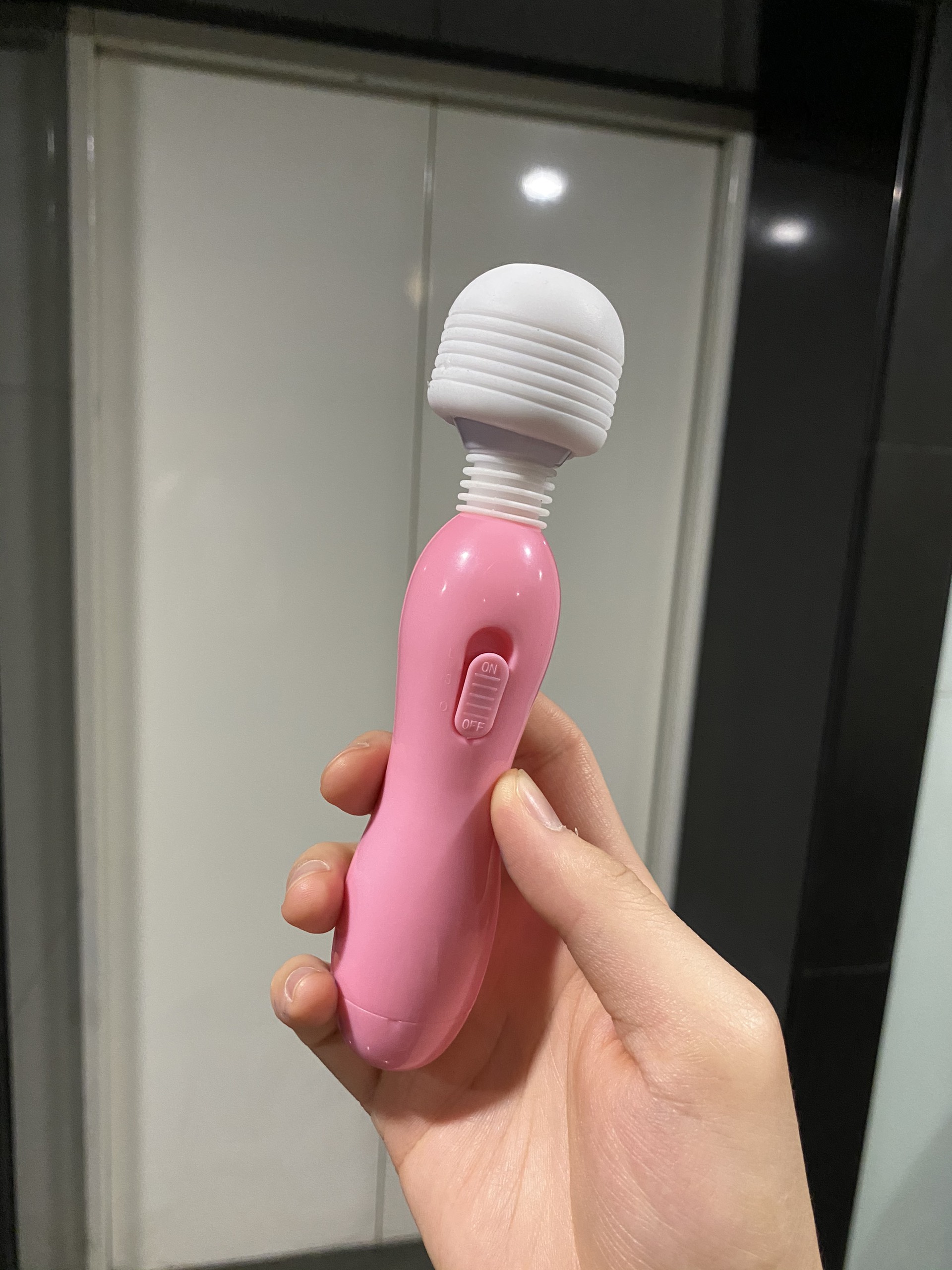 Chày rung Massage kích thích điểm G tự sướng cầm vừa tay - Ảnh 5